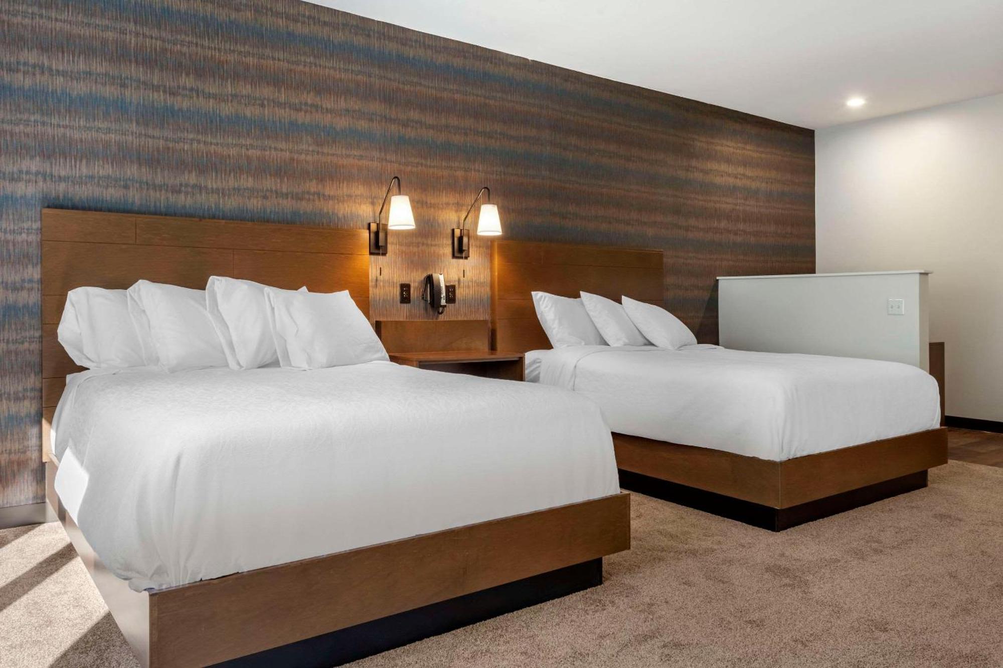The Cranberry, Ascend Hotel Collection Morgantown Extérieur photo