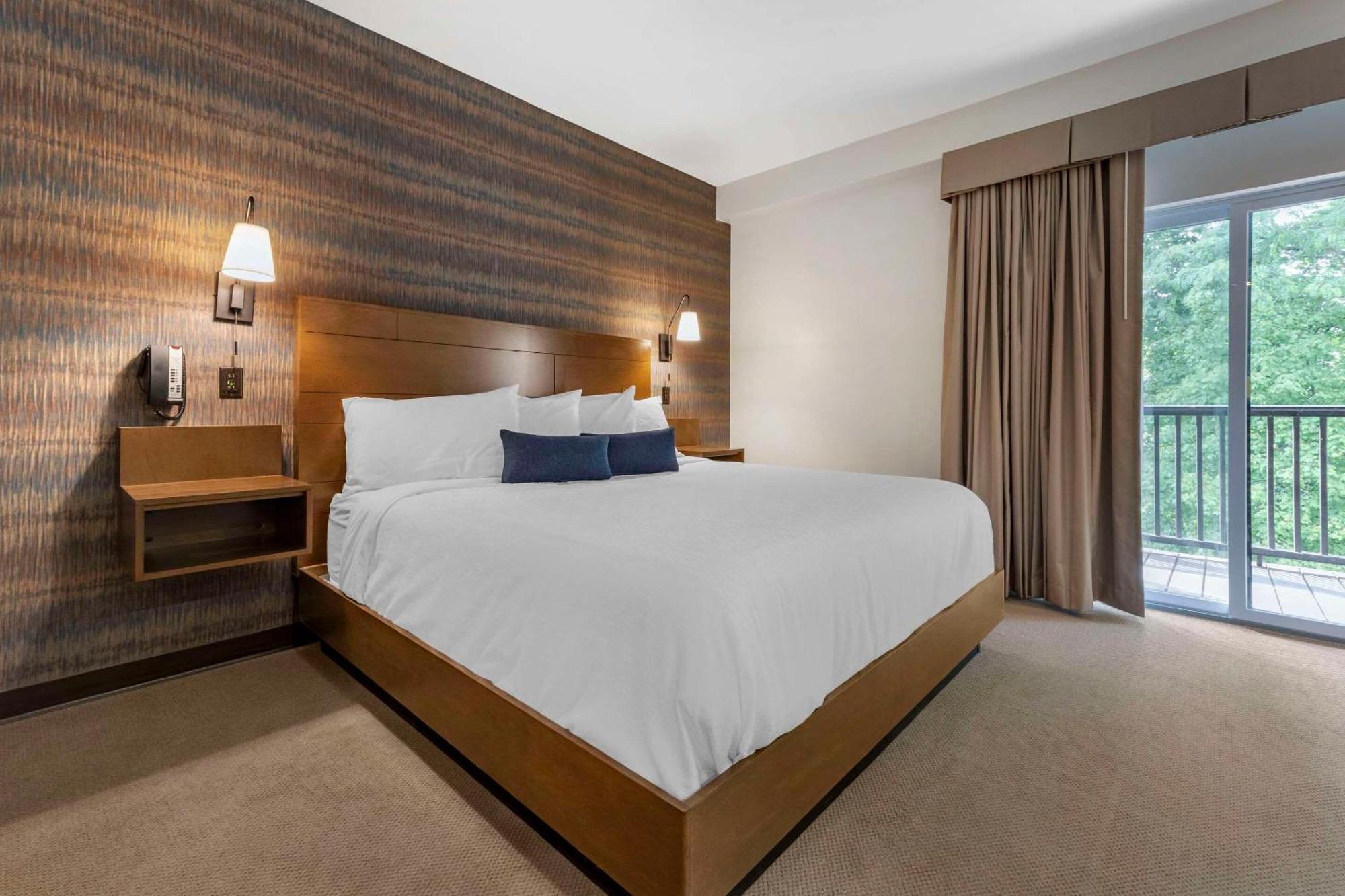 The Cranberry, Ascend Hotel Collection Morgantown Extérieur photo